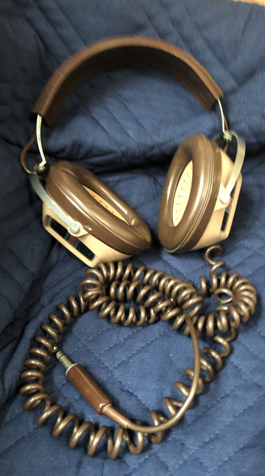Vintage Realistic Stereo Koss Custom Pro Headphones Smooth Exterior Untes
